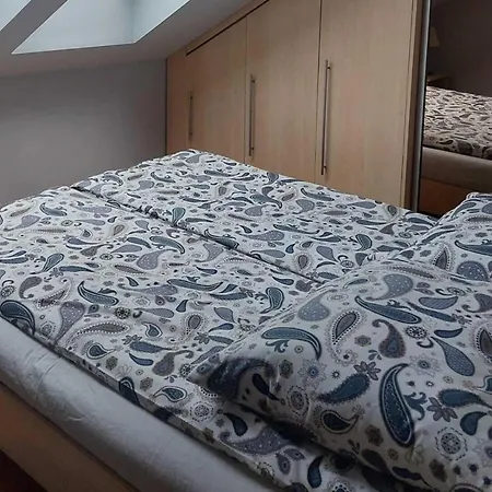 Apartment In Near Monte Cassino Street